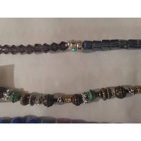 BEAUTIFUL handmade vintage beaded bracelet - Picture 7 of 9